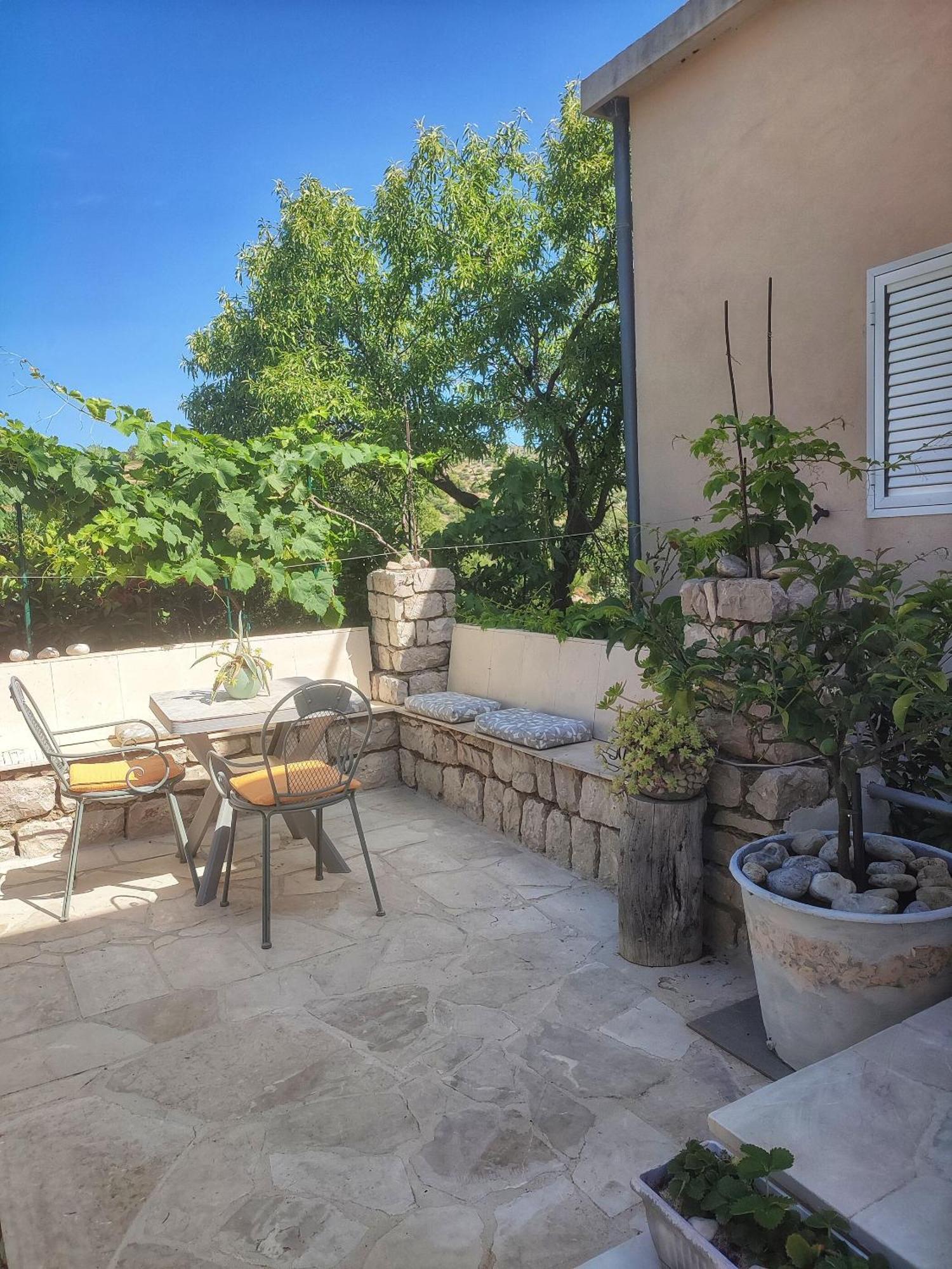Apartments Vesna Lastovo Экстерьер фото